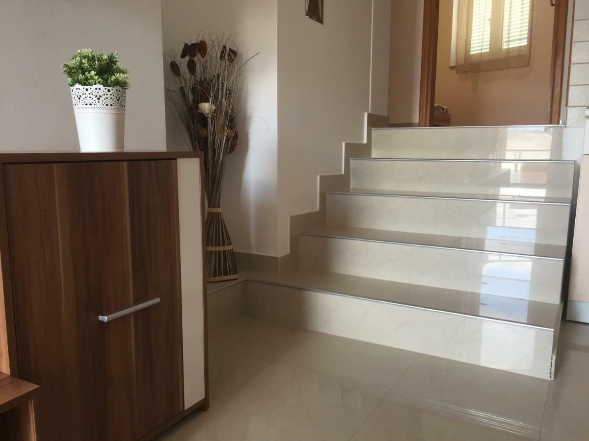 Aurora Daire Pag Town Dış mekan fotoğraf